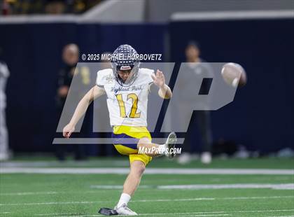 Thumbnail 3 in Reedy vs. Highland Park (UIL 5A D1 Area) photogallery.