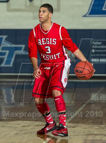 Thumbnail 3 in Regis Jesuit @ Legend photogallery.