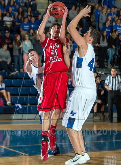Thumbnail 2 in Regis Jesuit @ Legend photogallery.