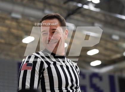 Thumbnail 2 in Bedford North Lawrence @ Brownsburg (Sneakers for Santa Shootout) photogallery.