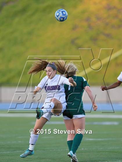 Thumbnail 3 in Carlsbad vs. La Costa Canyon (CIF SDS Open Division Final) photogallery.