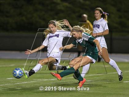 Thumbnail 3 in Carlsbad vs. La Costa Canyon (CIF SDS Open Division Final) photogallery.