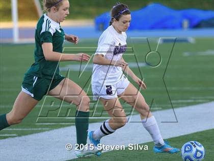 Thumbnail 2 in Carlsbad vs. La Costa Canyon (CIF SDS Open Division Final) photogallery.