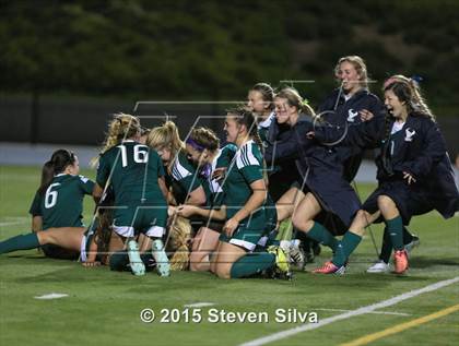 Thumbnail 2 in Carlsbad vs. La Costa Canyon (CIF SDS Open Division Final) photogallery.