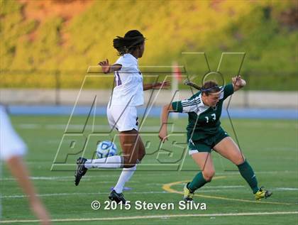 Thumbnail 1 in Carlsbad vs. La Costa Canyon (CIF SDS Open Division Final) photogallery.