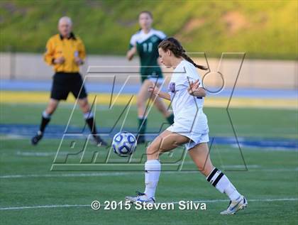 Thumbnail 3 in Carlsbad vs. La Costa Canyon (CIF SDS Open Division Final) photogallery.