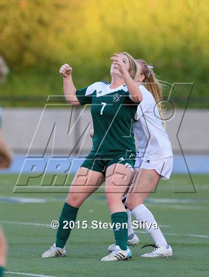 Thumbnail 3 in Carlsbad vs. La Costa Canyon (CIF SDS Open Division Final) photogallery.