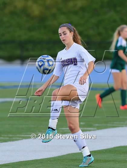 Thumbnail 2 in Carlsbad vs. La Costa Canyon (CIF SDS Open Division Final) photogallery.