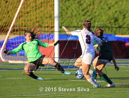 Thumbnail 2 in Carlsbad vs. La Costa Canyon (CIF SDS Open Division Final) photogallery.