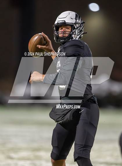 Thumbnail 1 in Fossil Ridge @ Mountain Vista (CHSAA 5A 2nd Round) photogallery.