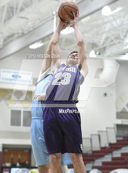 Thumbnail 2 in Spring Creek vs Rancho Mirage (Rancho Mirage Holiday Invitational) photogallery.