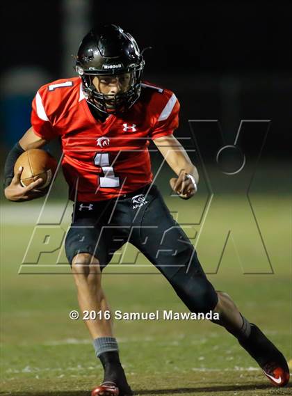 Thumbnail 1 in Arleta vs. Carson  photogallery.