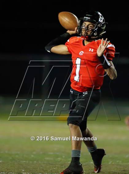 Thumbnail 3 in Arleta vs. Carson  photogallery.