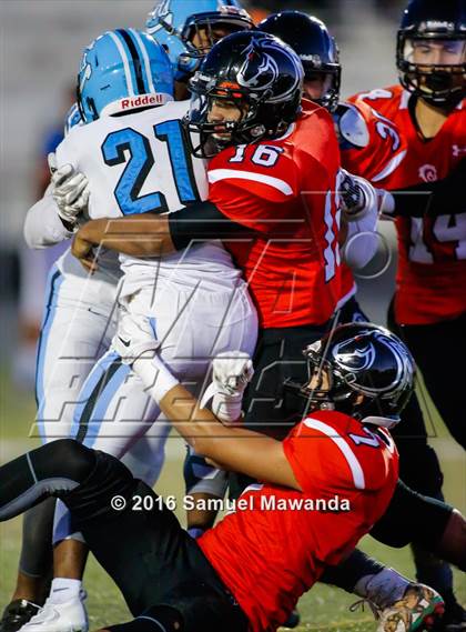 Thumbnail 3 in Arleta vs. Carson  photogallery.