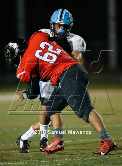 Thumbnail 3 in Arleta vs. Carson  photogallery.