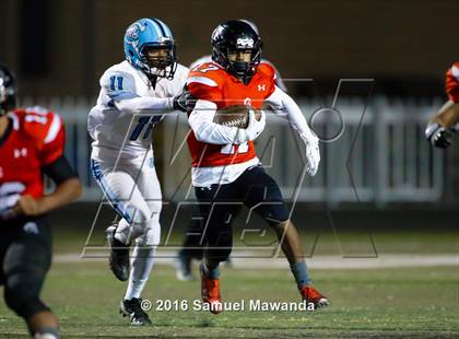 Thumbnail 3 in Arleta vs. Carson  photogallery.