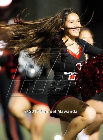 Thumbnail 3 in Arleta vs. Carson  photogallery.