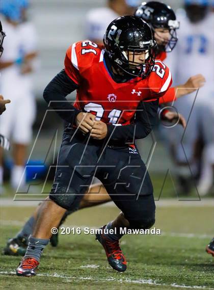 Thumbnail 3 in Arleta vs. Carson  photogallery.