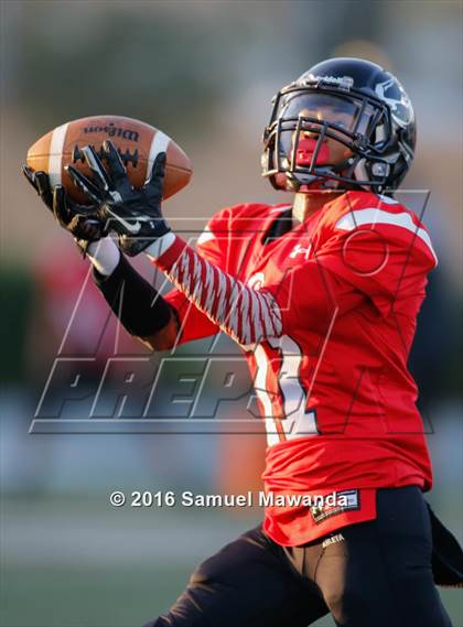 Thumbnail 1 in Arleta vs. Carson  photogallery.