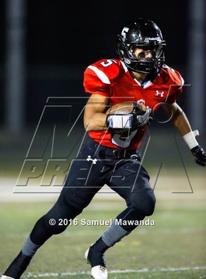 Thumbnail 3 in Arleta vs. Carson  photogallery.