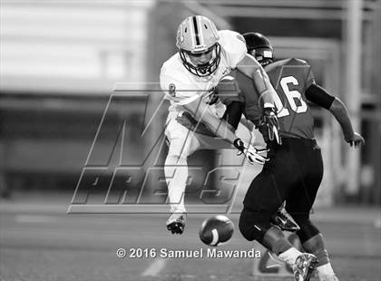 Thumbnail 2 in Arleta vs. Carson  photogallery.