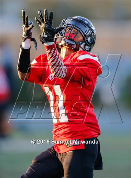 Thumbnail 2 in Arleta vs. Carson  photogallery.