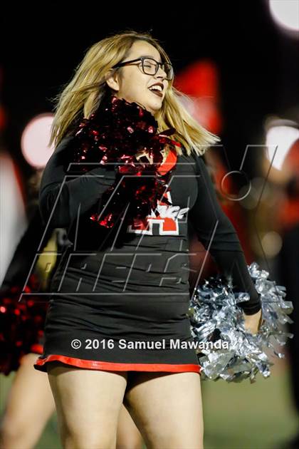 Thumbnail 3 in Arleta vs. Carson  photogallery.