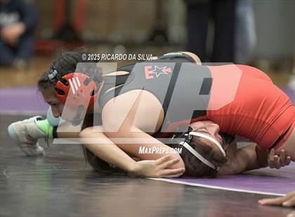 Thumbnail 2 in Mayde Creek vs. Terry (The Charger Challenge) photogallery.