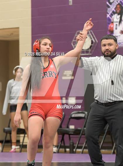 Thumbnail 2 in Mayde Creek vs. Terry (The Charger Challenge) photogallery.