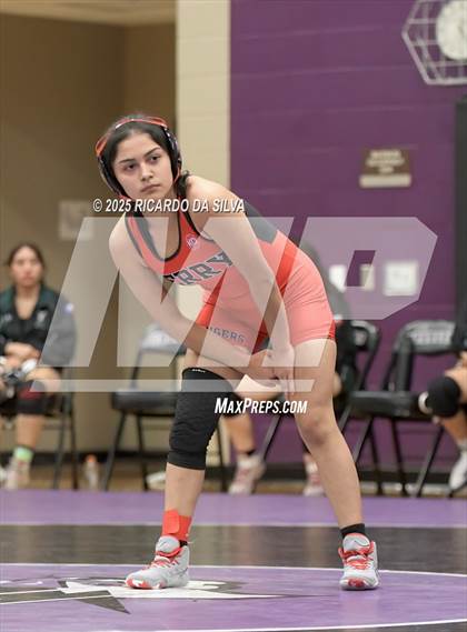 Thumbnail 3 in Mayde Creek vs. Terry (The Charger Challenge) photogallery.