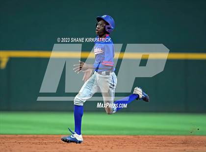 Thumbnail 2 in Duncanville vs Red Oak (Globe Life Field) photogallery.