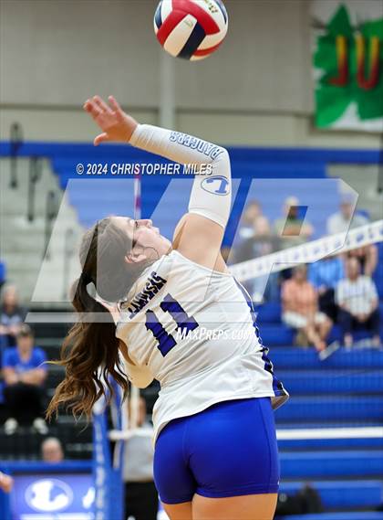 Thumbnail 3 in Lampasas @ Marble Falls photogallery.