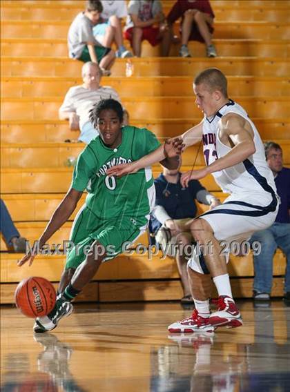 Thumbnail 2 in Findlay Prep vs. Fort Myers (City of Palms Classic) photogallery.