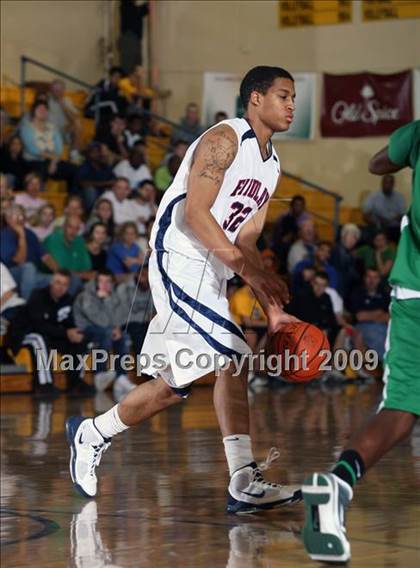 Thumbnail 3 in Findlay Prep vs. Fort Myers (City of Palms Classic) photogallery.