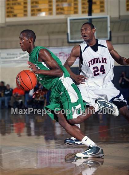 Thumbnail 3 in Findlay Prep vs. Fort Myers (City of Palms Classic) photogallery.