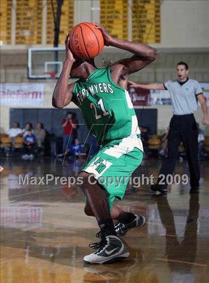 Thumbnail 1 in Findlay Prep vs. Fort Myers (City of Palms Classic) photogallery.