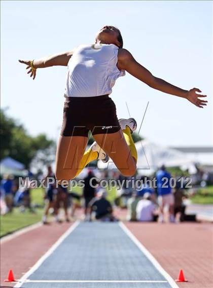 Thumbnail 2 in CIF State Track & Field Championships (Girls Field Events - Finals) photogallery.