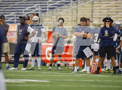 Thumbnail 2 in Moorpark @ Notre Dame (SO) photogallery.