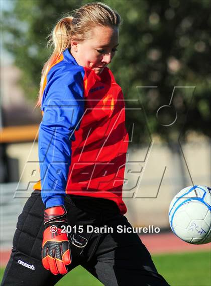 Thumbnail 3 in Tanque Verde vs. Poston Butte (Apache Junction Tournament) photogallery.