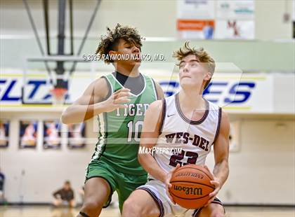 Thumbnail 3 in Yorktown vs. Wes-Del (Delaware County Tournament)  photogallery.