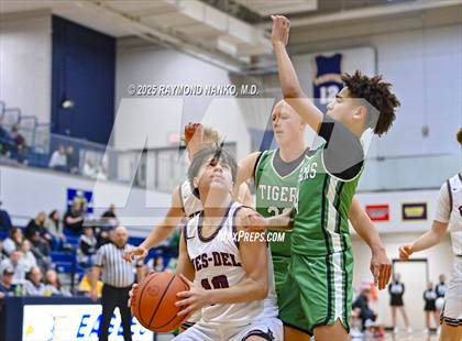 Thumbnail 3 in Yorktown vs. Wes-Del (Delaware County Tournament)  photogallery.