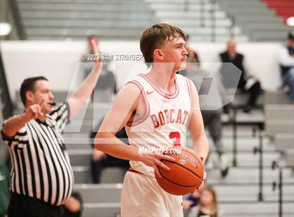 Thumbnail 2 in Sheldon vs. Madison (Pro Image Holiday Classic Large Schools) photogallery.