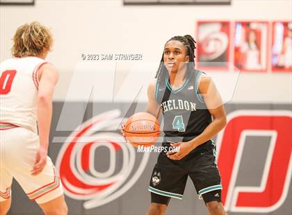 Thumbnail 2 in Sheldon vs. Madison (Pro Image Holiday Classic Large Schools) photogallery.