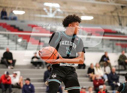 Thumbnail 3 in Sheldon vs. Madison (Pro Image Holiday Classic Large Schools) photogallery.
