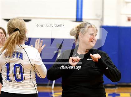 Thumbnail 3 in Foothill vs Sierra Vista photogallery.