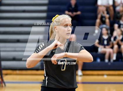 Thumbnail 2 in Foothill vs Sierra Vista photogallery.