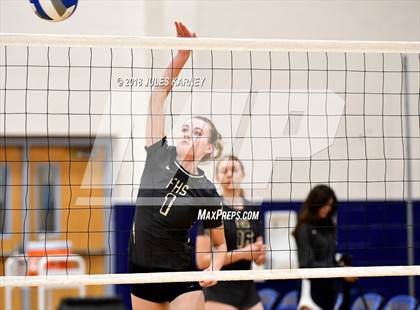 Thumbnail 3 in Foothill vs Sierra Vista photogallery.