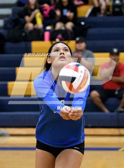 Thumbnail 3 in Foothill vs Sierra Vista photogallery.