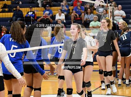 Thumbnail 1 in Foothill vs Sierra Vista photogallery.