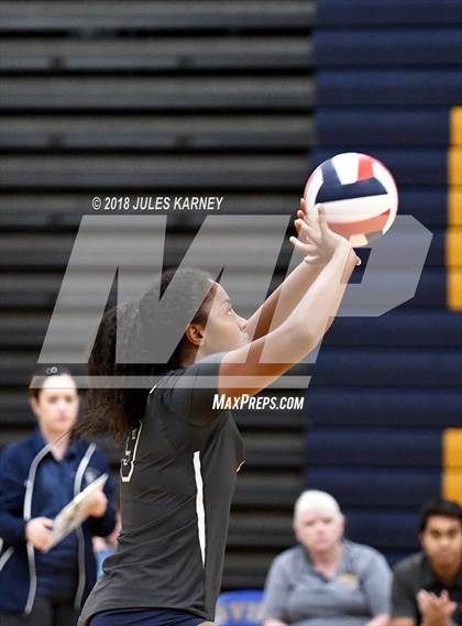 Thumbnail 2 in Foothill vs Sierra Vista photogallery.
